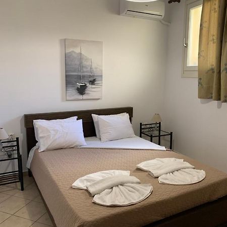 Little Yard Studios & Apartments #5 Budget Studio Naxos City Exteriör bild